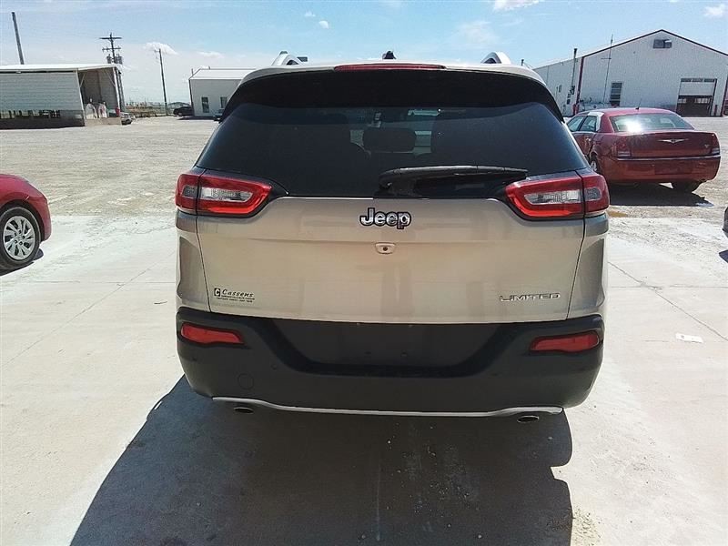 Trunk/Hatch/Tailgate With Rear View Camera Fits 14-18 CHEROKEE 3006449