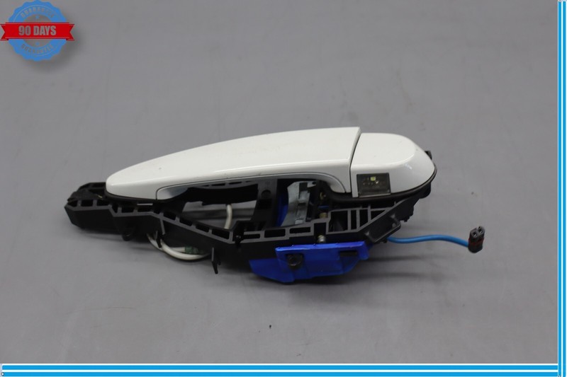 12-18 BMW 320i 328d 328i 328i Rear Left Driver Side Exterior Door Handle Oem