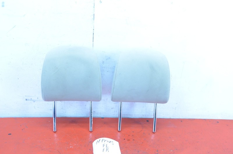 10-15 TOYOTA PRIUS FRONT LEFT / RIGHT SEAT HEADREST SET OEM