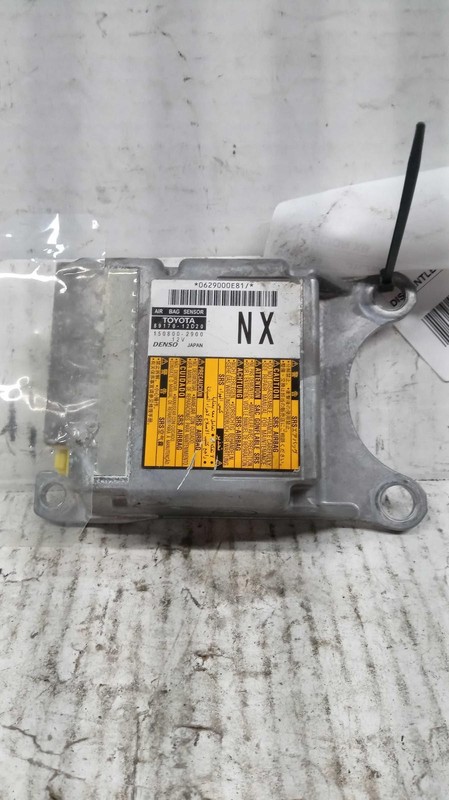 Used Air Bag Module fits: 2015 Scion XB Air Bag air bag under console ID 89170-1
