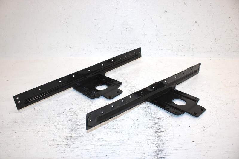 1996 Ski-doo Touring Sle 500 Oem Rear Skid Mount Set 518313801 SS12