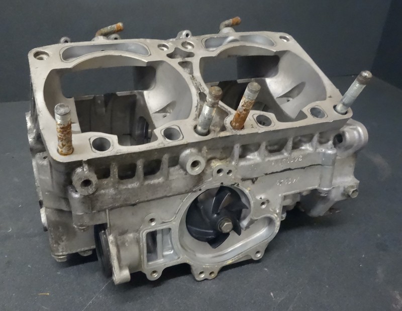 Arctic Cat 600 700 OEM Engine Motor Case Cases 3007-618 3007-696