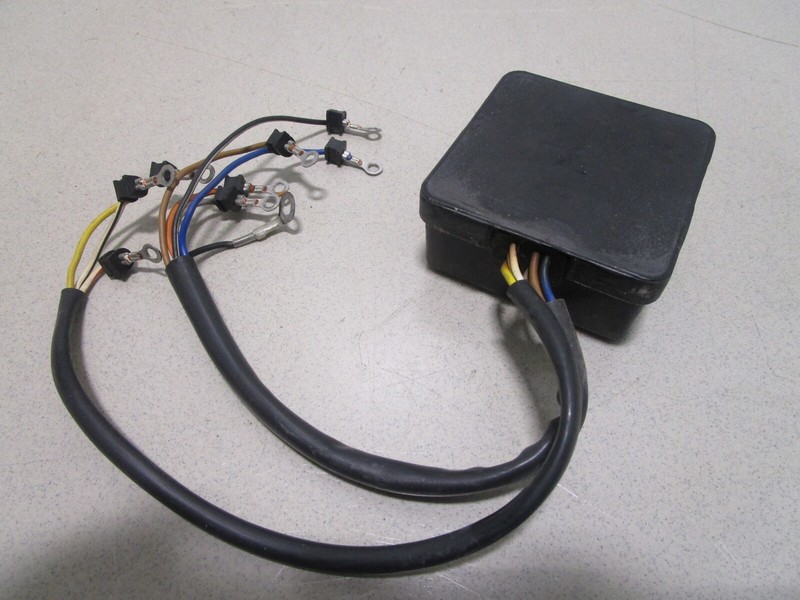 83030M Mercury Mariner Outboard Switch Box CDI Unit 48-60 HP 2 Cyl
