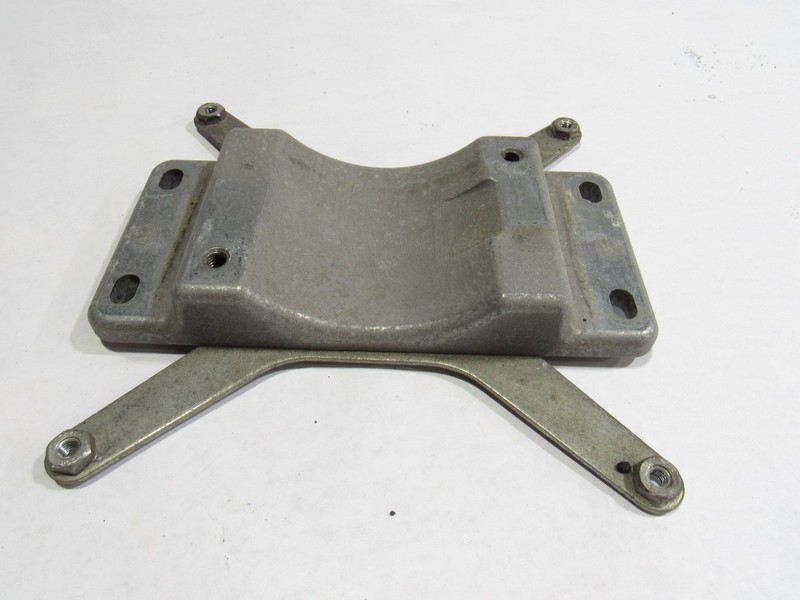08-12 Maserati Granturismo S 2010 Drive Shaft Driveshaft Bracket Mount ^:O