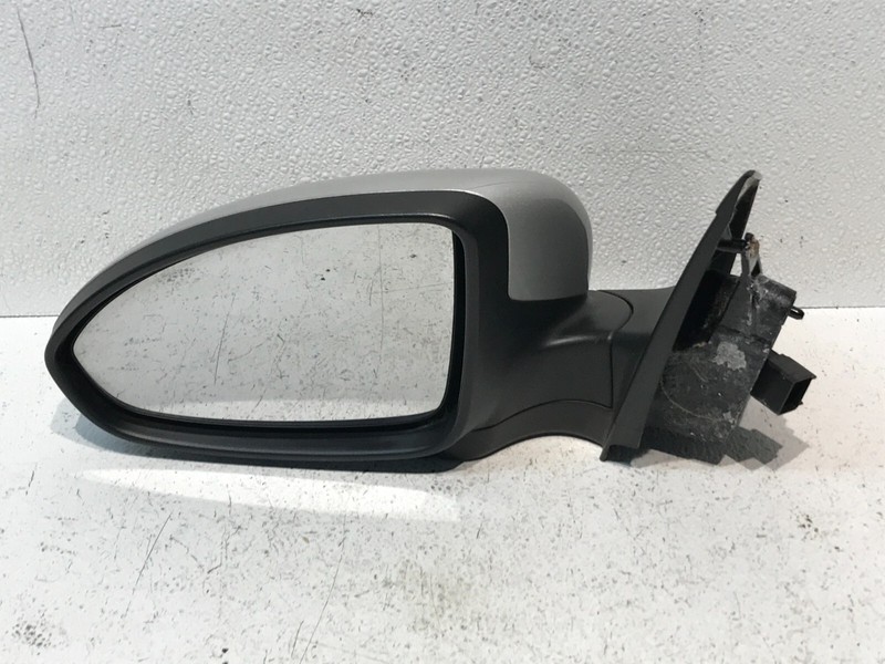 2011-2016 Chevrolet Cruze Driver Left View Power Door Mirror OEM Silver
