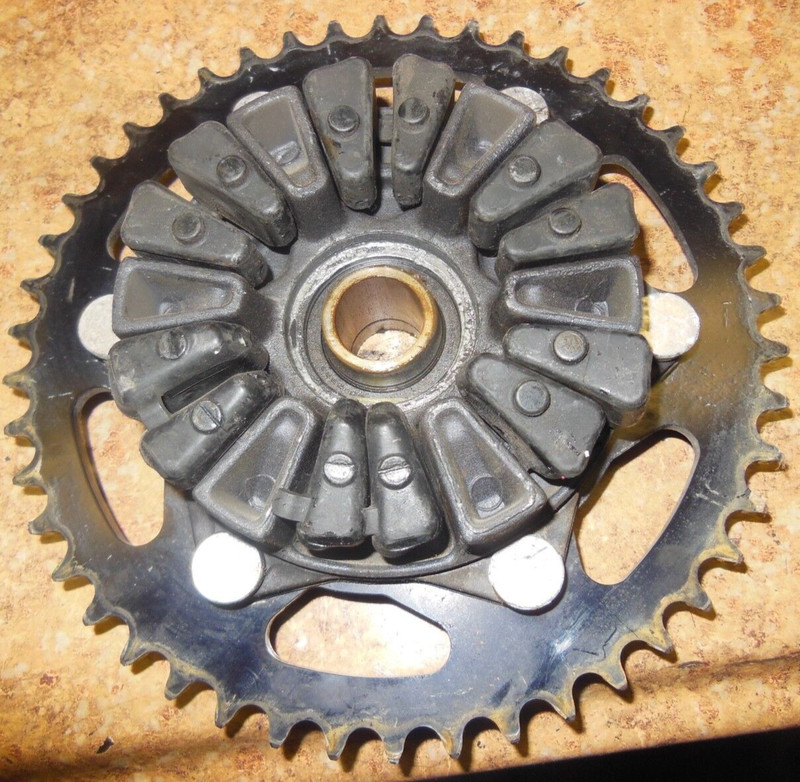 2002 Honda CBR600F4 CBR 600 F4 CBR600 Rear Back Sprocket Gear 46T 46 T Cush 02