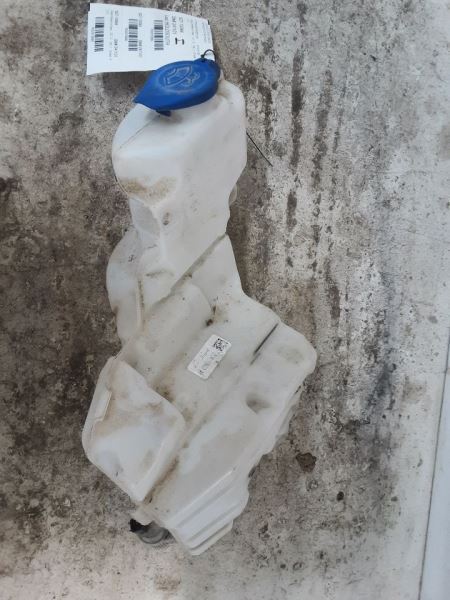 Wash Reservoir Fits 18-20 FORD F150 PICKUP 3315880