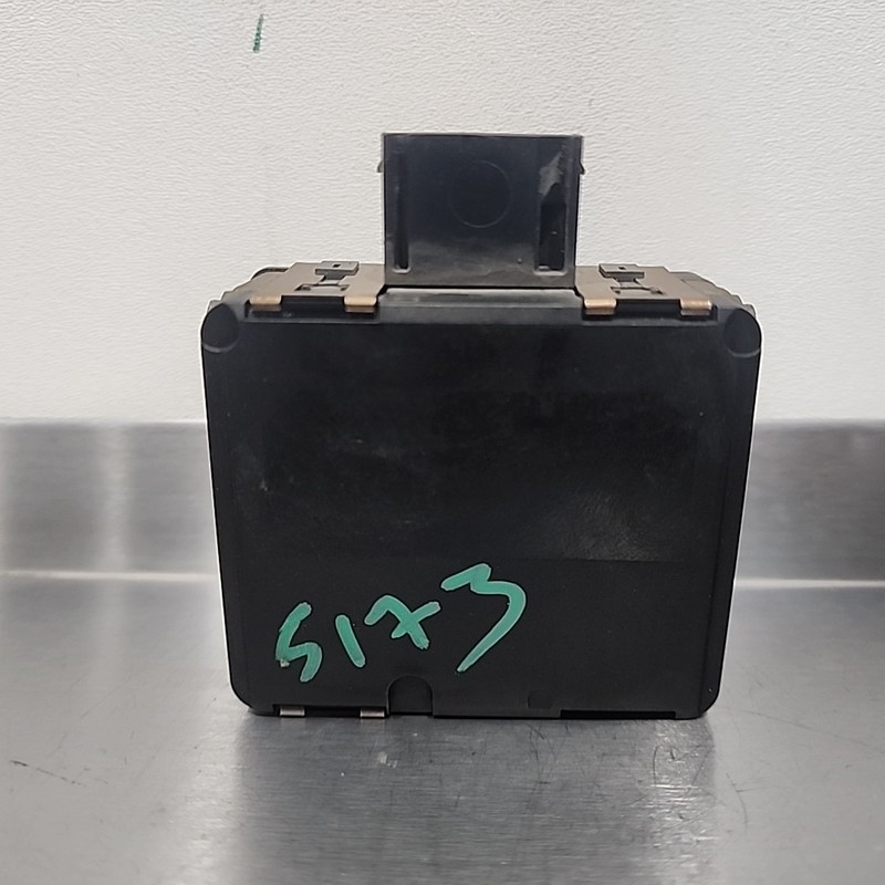 OE 2017-2020 Nissan Pathfinder Cruise Distance Radar Sensor Module 28438-6KA0A