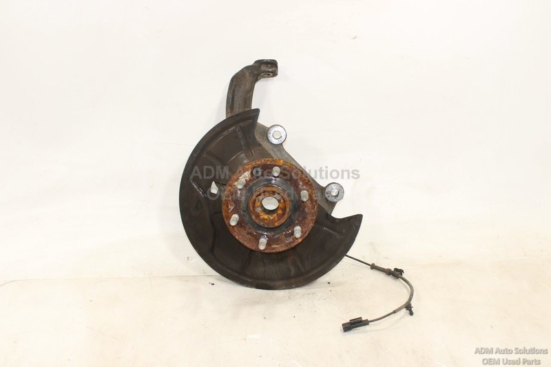 2019-2024 RAM 1500 FRONT LEFT DRIVER SIDE SPINDLE KNUCKLE/WHEEL HUB OEM