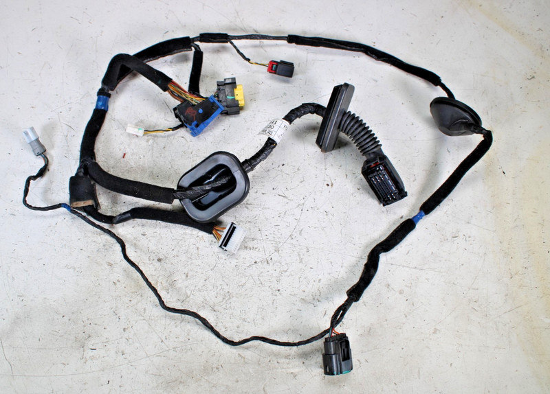 2011–2014 Hyundai Azera Front Right Passenger Door Wiring Harness 91611-3V010 OE