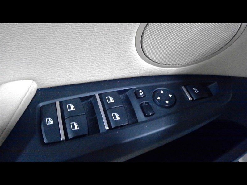 Driver Front Door Switch Driver's Mirror And Window Fits 12-18 BMW 320i 1684884