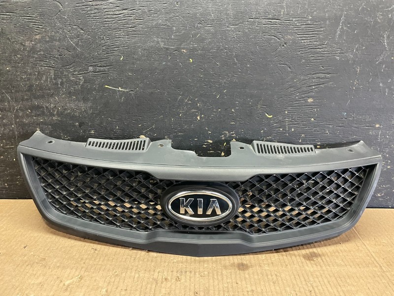 2010 to 2013 Kia Forte Koup Black Front Upper Bumper Grill Grille Y9660 DG