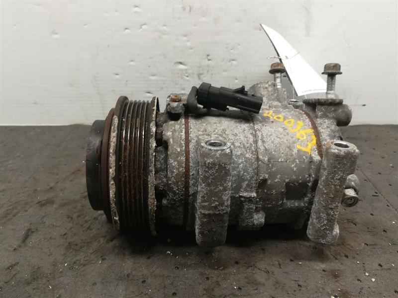 Air Conditioner AC Compressor With Rear AC Fits 11-18 CARAVAN 727064