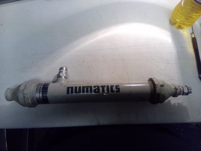 Numatic ADl-04G04G03G Valve