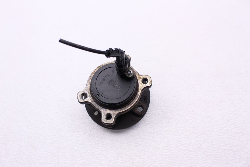 VOLVO S60 T5 12 13 14 15 16 17 18 19 20 REAR WHEEL HUB BEARING FWD OEM XC70 39K