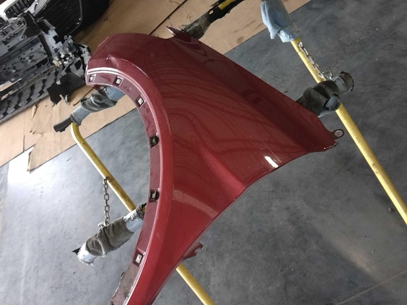 2016 Hyundai Santa Fe Left Fender RED Small Dent 441097 118K miles
