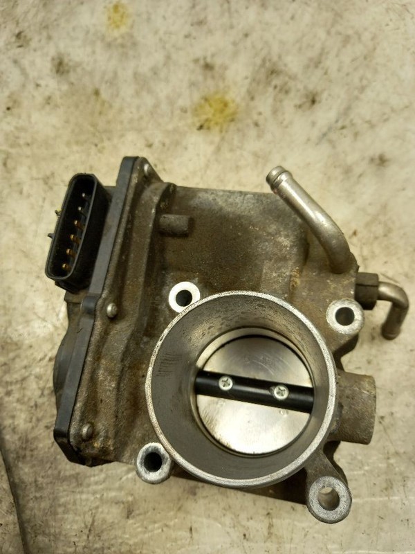 06-19 TOYOTA YARIS S 1.5L THROTTLE BODY VALVE ASSEMBLY