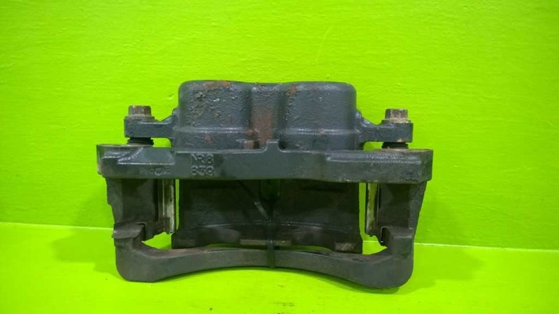 03-15 SAVANA DRIVER LEFT FRONT BRAKE CALIPER 2611-18