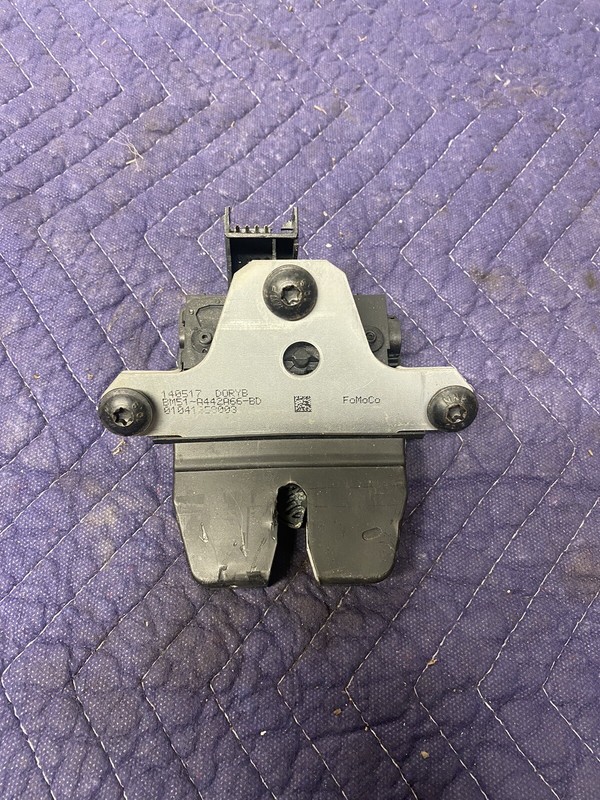 2012-2018 Ford Focus OEM rear hatch latch (hatchback) 12 13 14 15 16 17 18