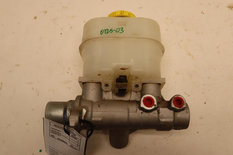 2011-2013 FORD F-150 F150 BRAKE MASTER CYLINDER W/ RESERVOIR OEM