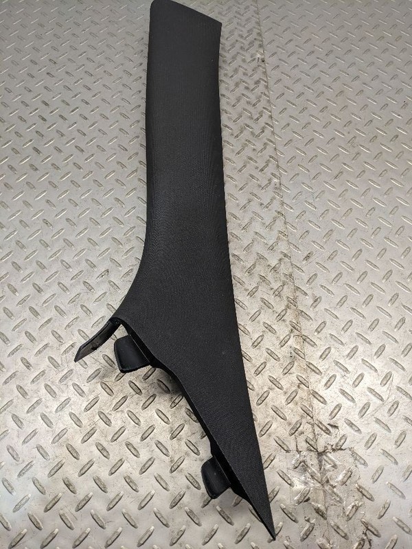 2016 - 2021 JEEP GRAND CHEROKEE FRONT LEFT A PILLAR TRIM PANEL OEM BLACK 1140655