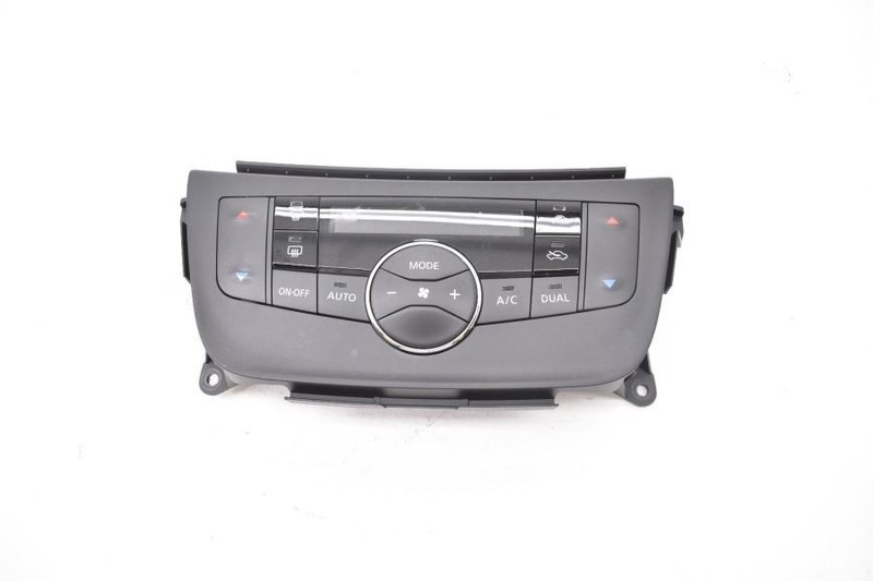 2015-2019 NISSAN SENTRA NISMO 1.6 TURBO DUAL ZONE AUTO TEMP HEAT AC CONTROLS