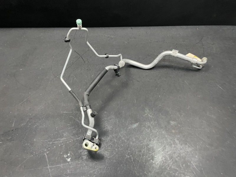 A/C Refrigerant Suction Hose 2018 Buick Encore 95352965 2013 2014 2015 - 2022