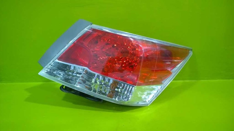 11 12 ACCORD PASSENGER RIGHT QUARTER TAILLIGHT LAMPOEM 3299-38