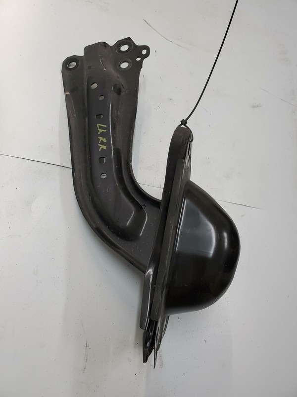 Left Rear Trailing Control Arm 48780-02070 2018 Toyota C-HR XLE 2.0L 2018 2019