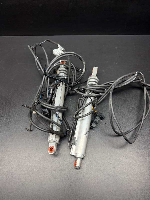 2009-2015 INFINITI G37 Q60 Convertible Top Left & Right Lift Cylinder Set 2 OEM