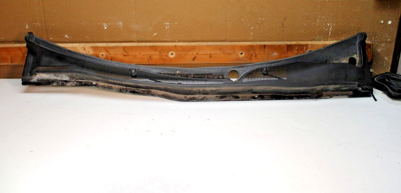 09-14 Hyundai Genesis Front Windshield Wiper Cover Cowl Grille Panel OEM