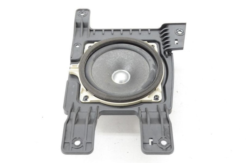 2012-2015 Hyundai Veloster Turbo Driver Left Rear Speaker 96360 2V110