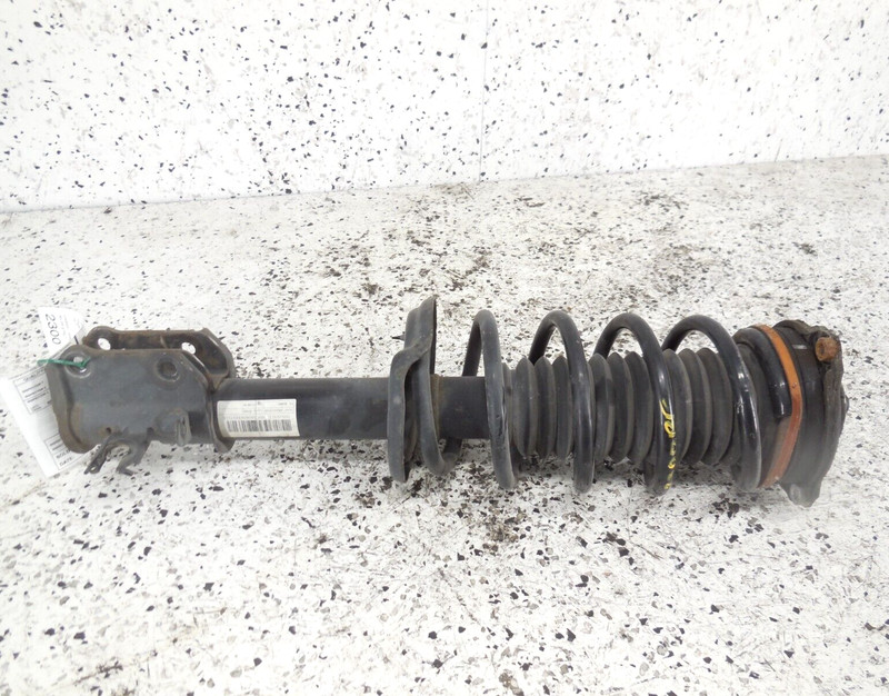 2015-2018 Jeep Renegade 2.4L Front Strut Shock Passenger Right RH OEM AWD