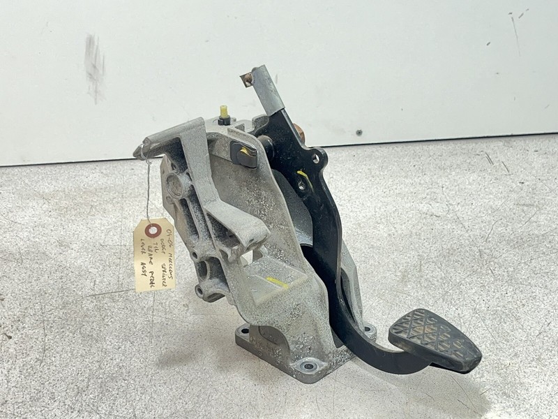 04-06 Mercedes Dodge Sprinter T1N Brake Pedal Lever Switch Assembly