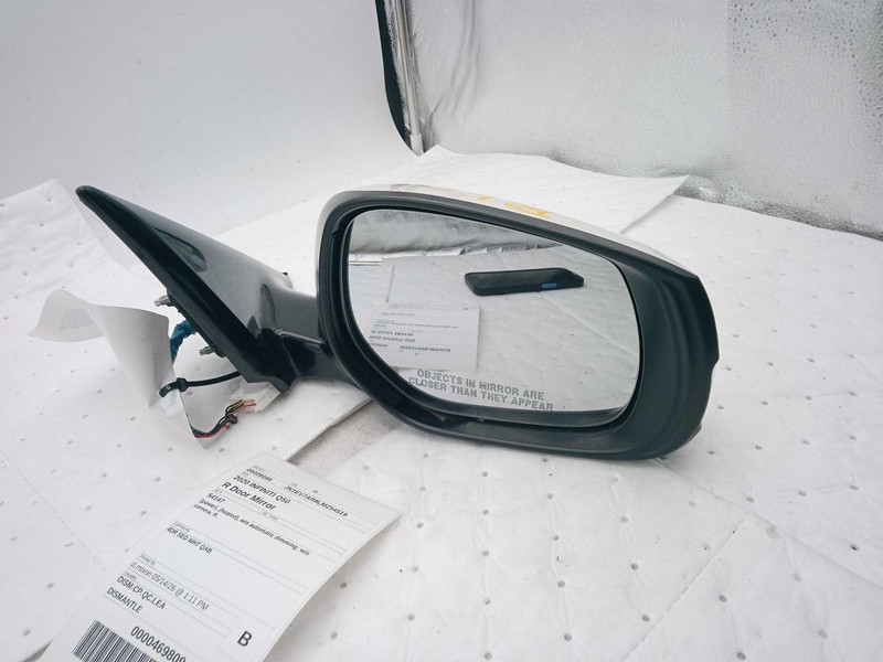 2020 INFINITI Q50 Right Door Mirror Assembly - White, Used, 45000 Miles