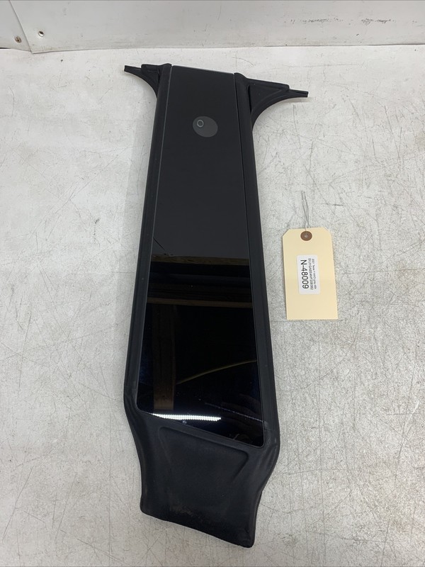 20-22 Tesla Model Y Exterior Right B-Pillar with Camera 1506886-00-F 48009 B100