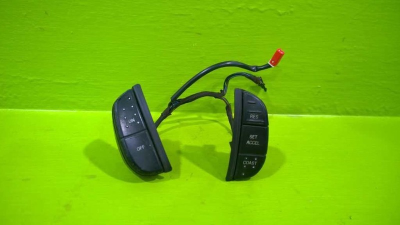 05 06 07 FORD F250SD CRUISE CONTROL WHEEL SWITCH OEM 2853-5
