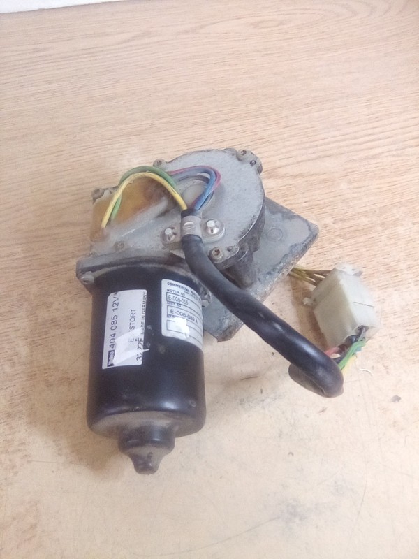 Mack/Valeo Wiper Motor E-008-058 E-006-089