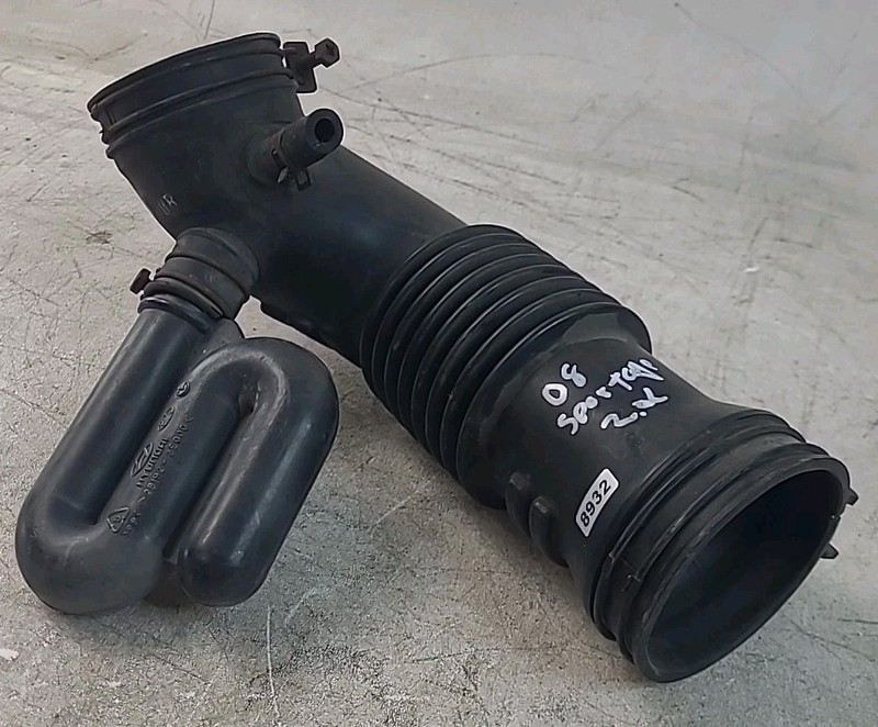 2005-2010 Kia Sportage 2.7L Air Intake Resonator Tube Hose Duct 281140-1F080 OEM