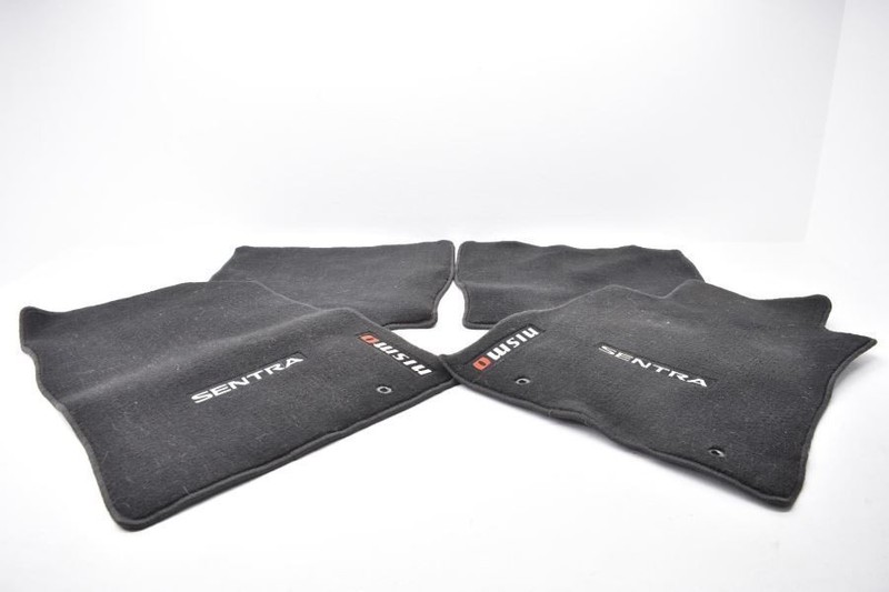 2017-2019 NISSAN SENTRA NISMO SET OF 4 BLACK NISMO FLOOR MATS