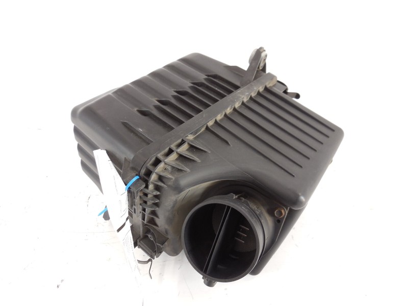 Hyundai Santa Fe Air Cleaner Housing Box OEM 2007-2009