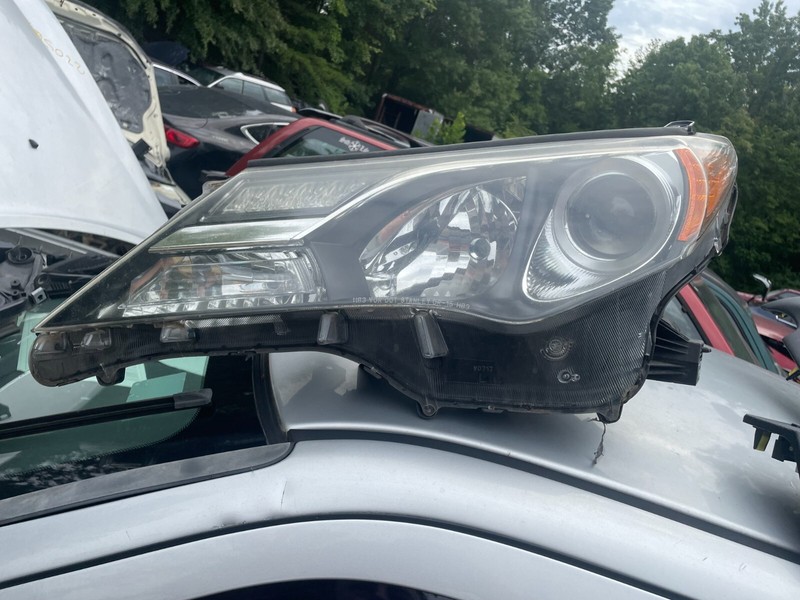 13-15 TOYOTA RAV4 RAV-4 OEM LH Driver Side Headlight Head Lamp Assembly