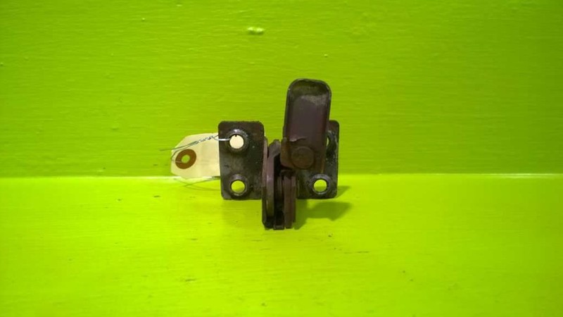 85-95 VANDURA G2500 PASSENGER REAR RIGHT DOOR LOCK LATCH 2890-8