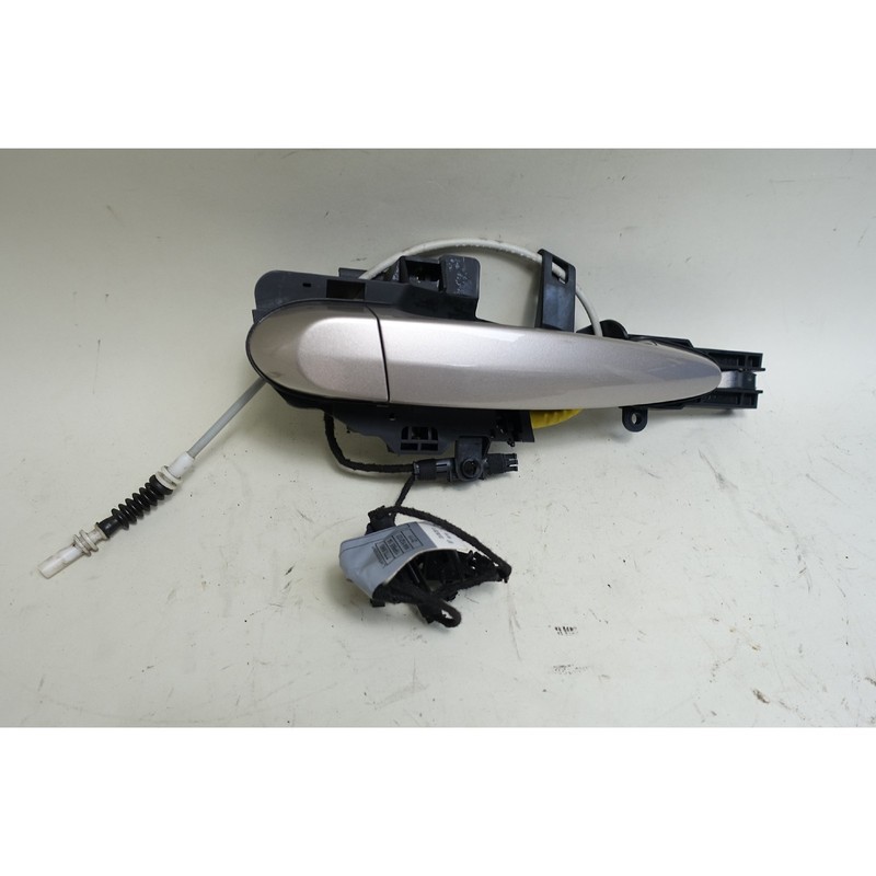 08-13 BMW E82 E88 1-Series Right Exterior Outside Door Handle Kashmir Silver OEM
