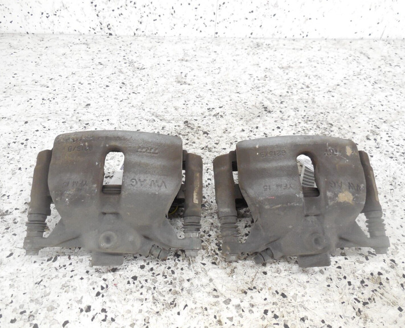 2019-2021 Volkswagen Jetta Front Brake Caliper Pair Left Right OEM