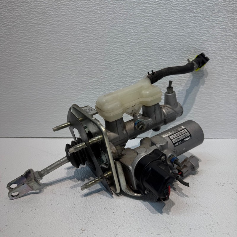 OEM Lexus LS460 Electric Power Brake Booster Master Cylinder 2007-2017