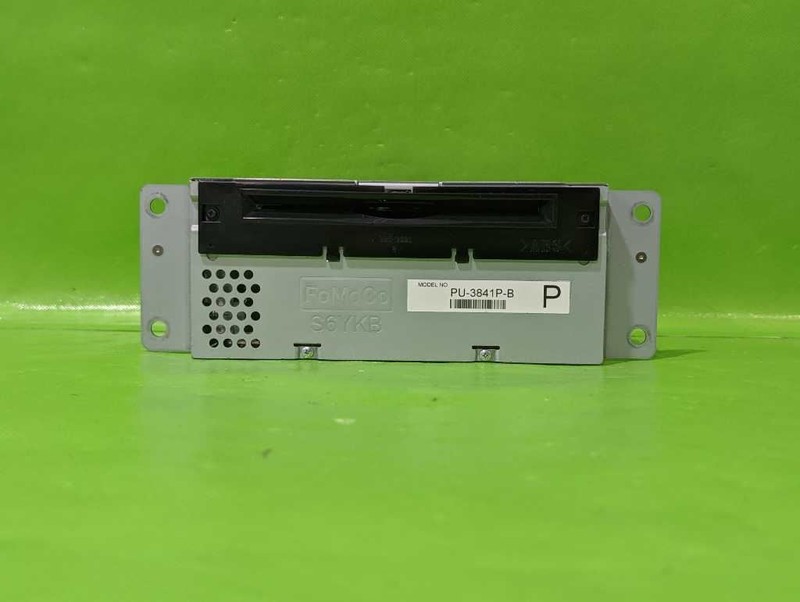 18 FORD F150 FACTORY RADIO RECEIVER AM FM CD MP3 OEM 4601-11