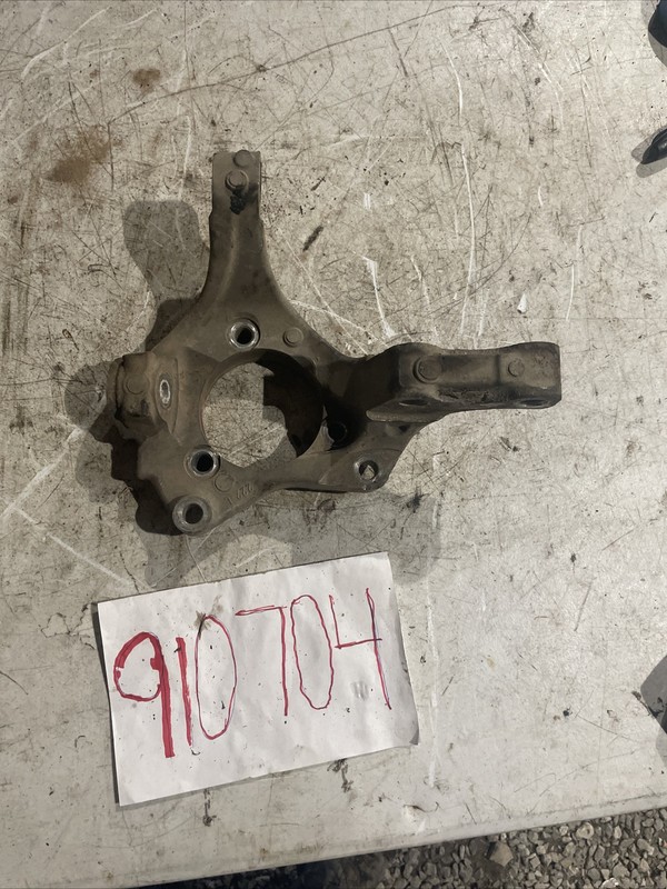2006-2011 Cadillac DTS Front Driver Spindle Knuckle Used(19303855)