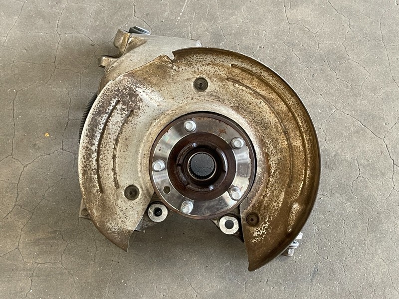 ⭐2015-2019 LAND ROVER DISCOVERY SPORT REAR LEFT SPINDLE KNUCKLE HUB OEM LOT2605