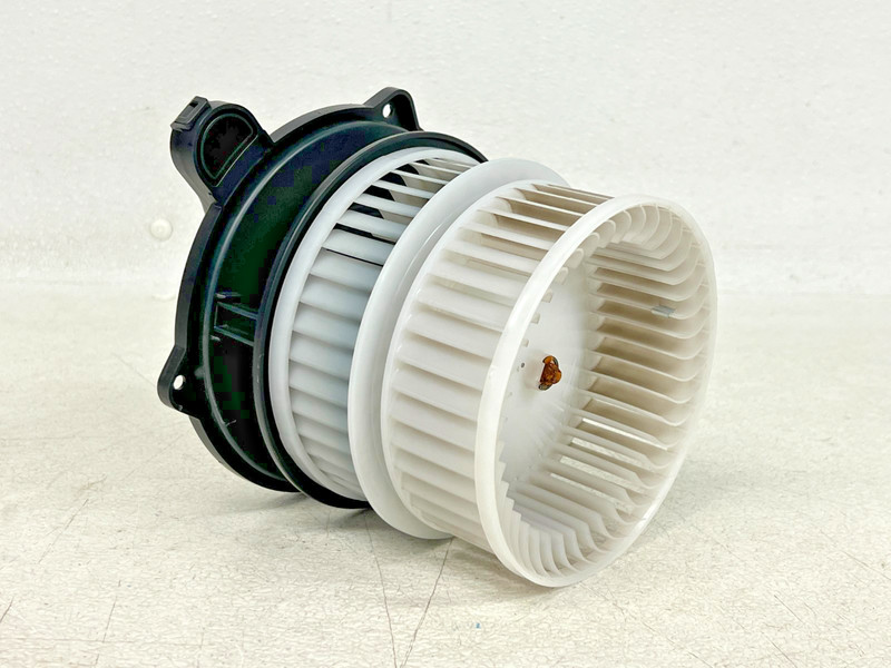 ⭐2025-2026 KIA K4 HVAC A/C CLIMATE HEATER BLOWER MOTOR FAN SHROUD OEM LOT2730